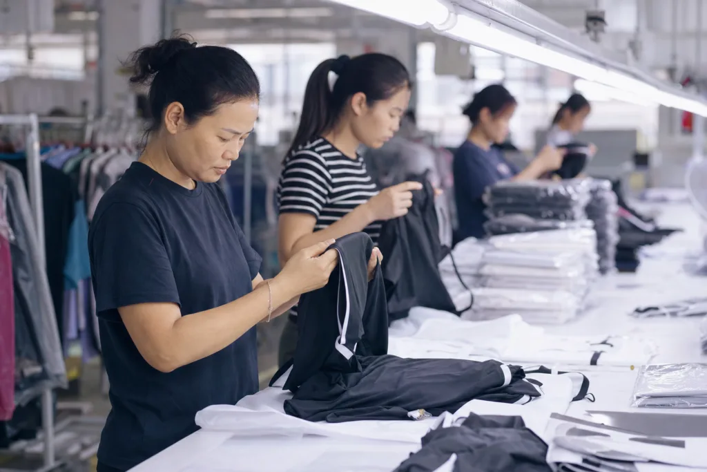 How to Find a Clothing Manufacturer 3 quality control bulk apparel orders