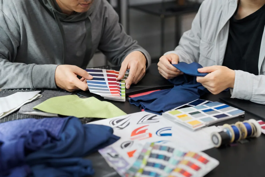 How to Reduce Risk When Ordering Custom Clothing from China 2 reduce risk custom clothing china color approval